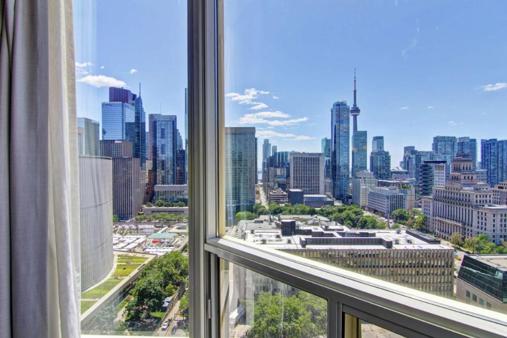 DoubleTree by Hilton Toronto Downtown Image 14